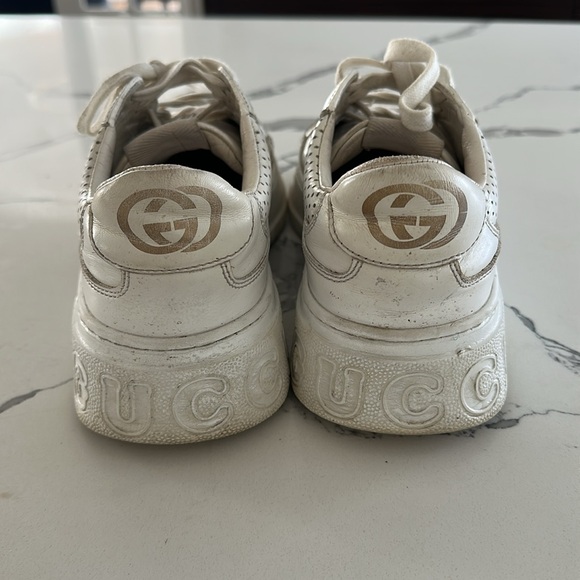 Gucci White Designer Sneakers - Picture 2 of 5